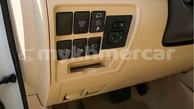 Big with watermark toyota land cruiser kampot province import dubai 2974