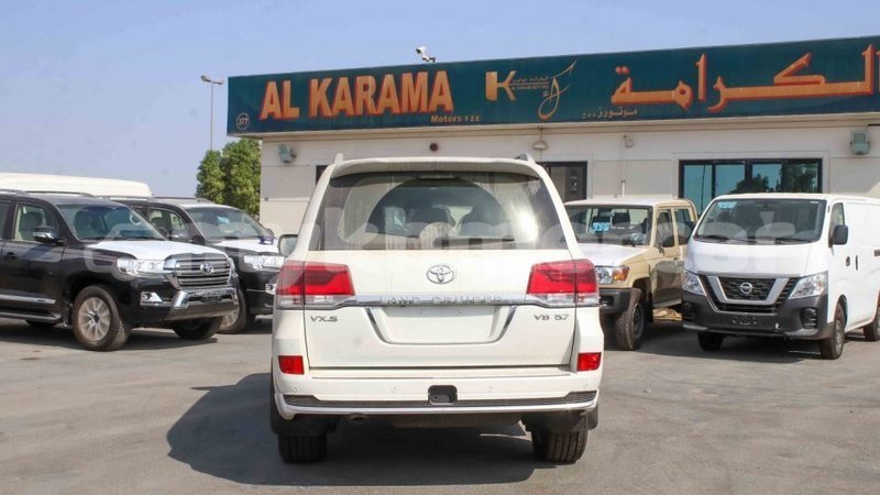Big with watermark toyota land cruiser kampot province import dubai 2974