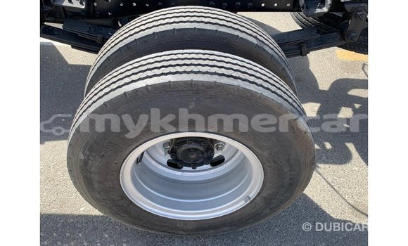 Acheter Import Voiture Mitsubishi i Blanc à Import - Dubai, Kampot Province Acheter Import Voiture Mitsubishi i Blanc à Import - Dubai, Kampot Province