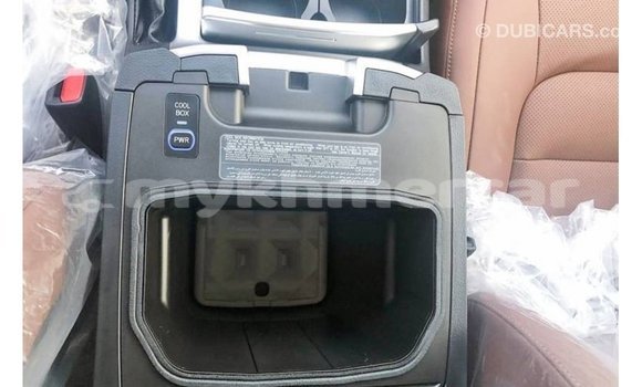 Buy Import Toyota Land Cruiser Black Car in Import - Dubai in Kampot Province Buy Import Toyota Land Cruiser Black Car in Import - Dubai in Kampot Province