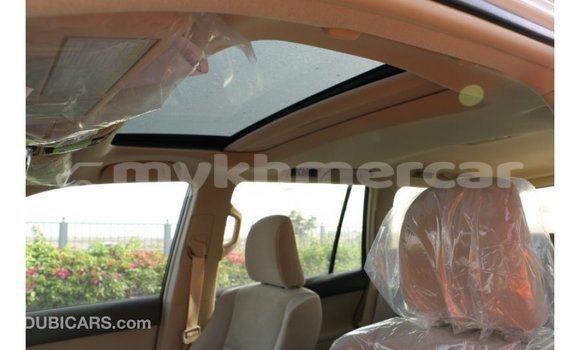 Acheter Import Voiture Toyota Prado Blanc à Import - Dubai, Kampot Province Acheter Import Voiture Toyota Prado Blanc à Import - Dubai, Kampot Province