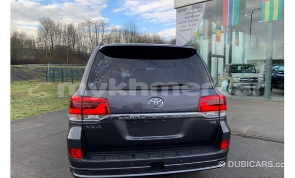 Buy Import Toyota Land Cruiser Black Car in Import - Dubai in Kampot Province Buy Import Toyota Land Cruiser Black Car in Import - Dubai in Kampot Province