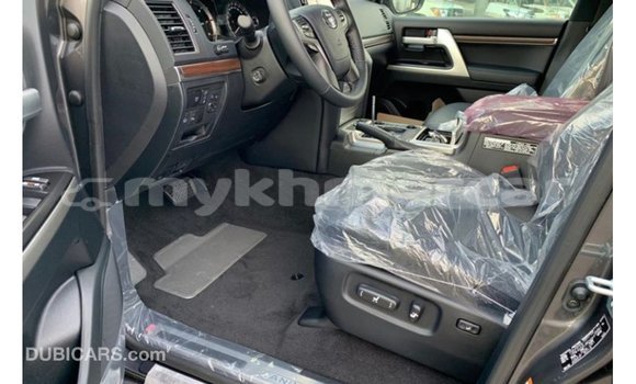 Buy Import Toyota Land Cruiser Black Car in Import - Dubai in Kampot Province Buy Import Toyota Land Cruiser Black Car in Import - Dubai in Kampot Province