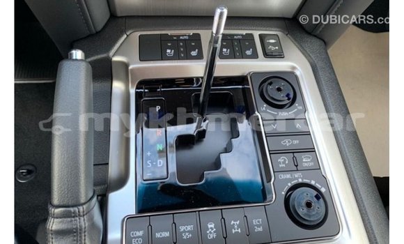 Buy Import Toyota Land Cruiser Black Car in Import - Dubai in Kampot Province Buy Import Toyota Land Cruiser Black Car in Import - Dubai in Kampot Province
