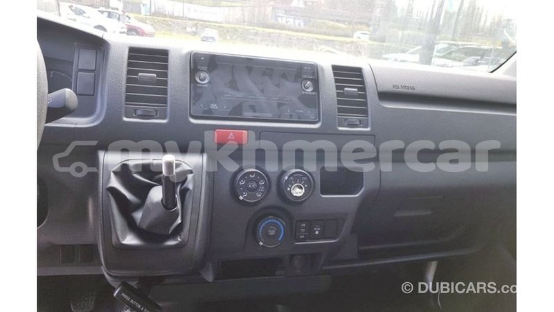 Big with watermark toyota hiace kampot province import dubai 3009