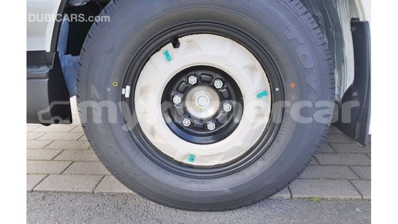 Big with watermark toyota hiace kampot province import dubai 3009