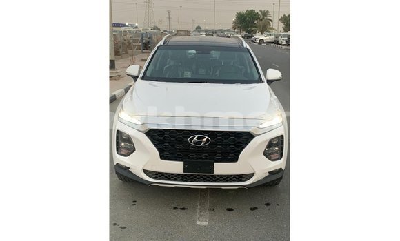 Buy Import Hyundai Santa Fe White Car in Import - Dubai in Kampot Province Buy Import Hyundai Santa Fe White Car in Import - Dubai in Kampot Province