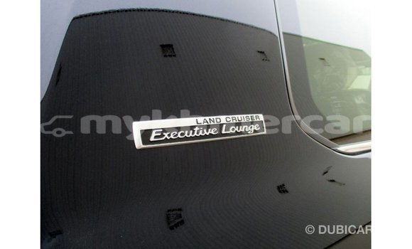 Acheter Import Voiture Toyota Land Cruiser Noir à Import - Dubai, Kampot Province Acheter Import Voiture Toyota Land Cruiser Noir à Import - Dubai, Kampot Province