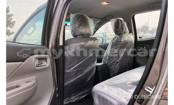 Buy Import Mitsubishi L200 Brown Car in Import - Dubai in Kampot Province Buy Import Mitsubishi L200 Brown Car in Import - Dubai in Kampot Province