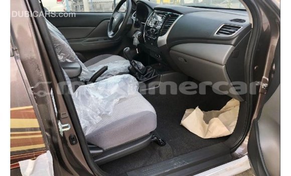Buy Import Mitsubishi L200 Brown Car in Import - Dubai in Kampot Province Buy Import Mitsubishi L200 Brown Car in Import - Dubai in Kampot Province