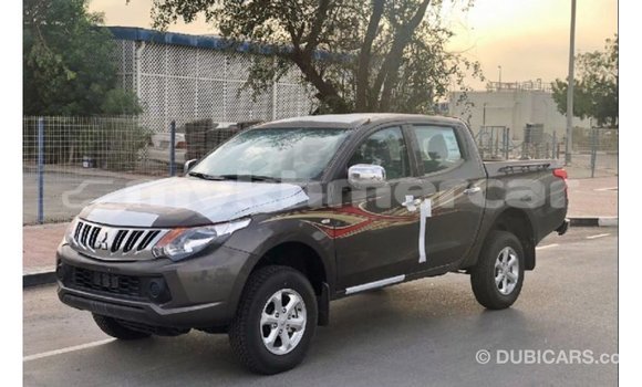 Buy Import Mitsubishi L200 Brown Car in Import - Dubai in Kampot Province Buy Import Mitsubishi L200 Brown Car in Import - Dubai in Kampot Province