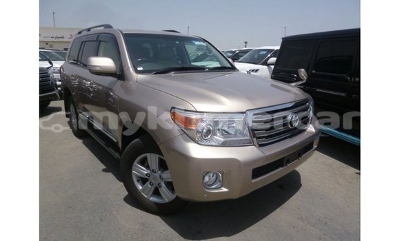 Buy Import Toyota Land Cruiser Other Car in Import - Dubai in Kampot Province Buy Import Toyota Land Cruiser Other Car in Import - Dubai in Kampot Province