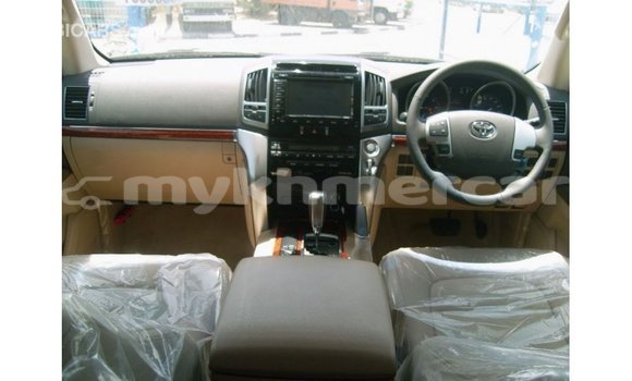 ទិញ នាំចូល Toyota Land Cruiser White ឡាន} ក្នុង Import - Dubai ក្នុង Kampot Province ទិញ នាំចូល Toyota Land Cruiser White ឡាន} ក្នុង Import - Dubai ក្នុង Kampot Province