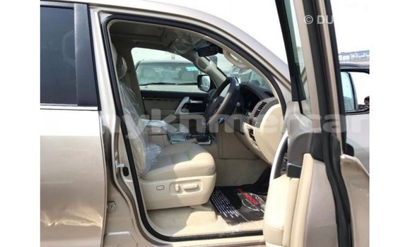 Buy Import Toyota Land Cruiser Other Car in Import - Dubai in Kampot Province Buy Import Toyota Land Cruiser Other Car in Import - Dubai in Kampot Province
