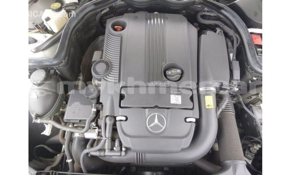 ទិញ នាំចូល Mercedes-Benz 200 White ឡាន} ក្នុង Import - Dubai ក្នុង Kampot Province ទិញ នាំចូល Mercedes-Benz 200 White ឡាន} ក្នុង Import - Dubai ក្នុង Kampot Province
