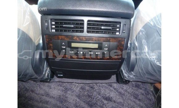 Acheter Import Voiture Toyota Land Cruiser Autre à Import - Dubai, Kampot Province Acheter Import Voiture Toyota Land Cruiser Autre à Import - Dubai, Kampot Province