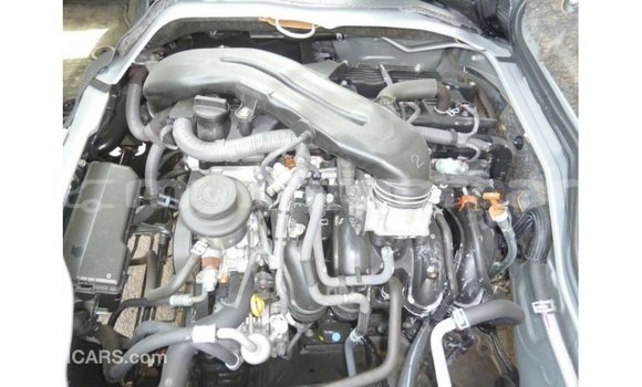 Acheter Import Voiture Toyota Hiace Autre à Import - Dubai, Kampot Province Acheter Import Voiture Toyota Hiace Autre à Import - Dubai, Kampot Province