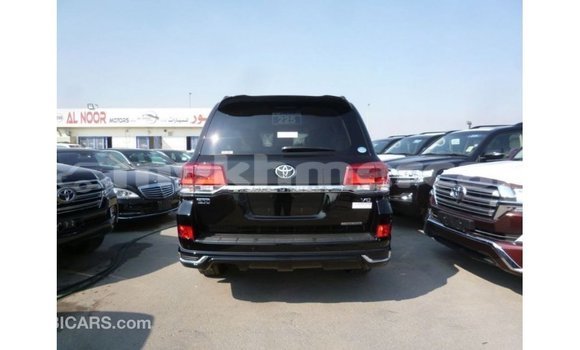 ទិញ នាំចូល Toyota Land Cruiser Black ឡាន} ក្នុង Import - Dubai ក្នុង Kampot Province ទិញ នាំចូល Toyota Land Cruiser Black ឡាន} ក្នុង Import - Dubai ក្នុង Kampot Province