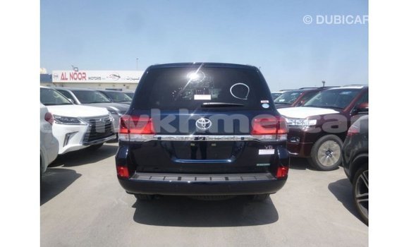 ទិញ នាំចូល Toyota Land Cruiser Blue ឡាន} ក្នុង Import - Dubai ក្នុង Kampot Province ទិញ នាំចូល Toyota Land Cruiser Blue ឡាន} ក្នុង Import - Dubai ក្នុង Kampot Province