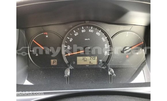 Buy Import Toyota Hiace White Car in Import - Dubai in Kampot Province Buy Import Toyota Hiace White Car in Import - Dubai in Kampot Province