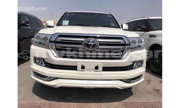 ទិញ នាំចូល Toyota Land Cruiser White ឡាន} ក្នុង Import - Dubai ក្នុង Kampot Province ទិញ នាំចូល Toyota Land Cruiser White ឡាន} ក្នុង Import - Dubai ក្នុង Kampot Province