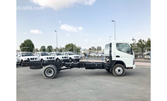 Buy Import Mitsubishi L400 White Truck in Import - Dubai in Kampot Province Buy Import Mitsubishi L400 White Truck in Import - Dubai in Kampot Province