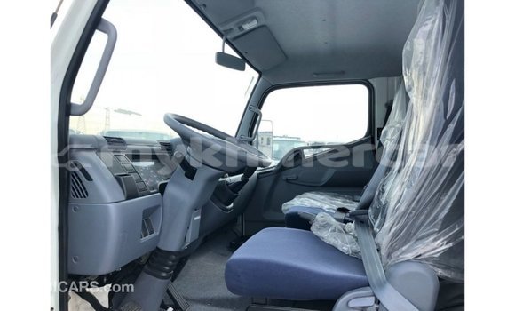 Buy Import Mitsubishi L400 White Truck in Import - Dubai in Kampot Province Buy Import Mitsubishi L400 White Truck in Import - Dubai in Kampot Province