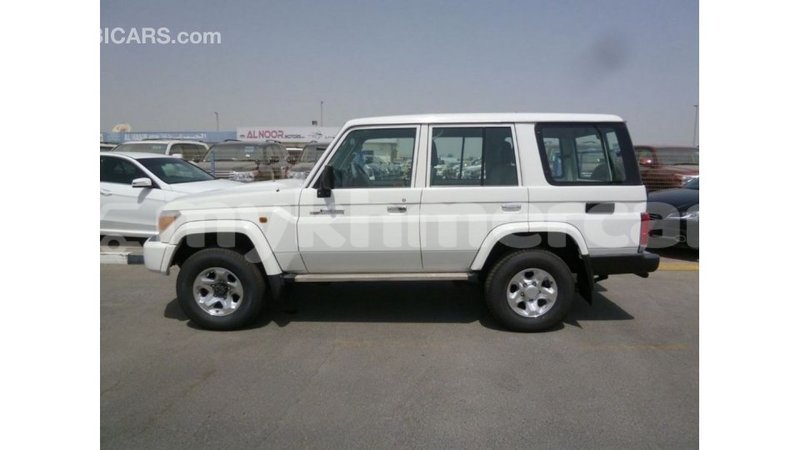 Big with watermark toyota land cruiser kampot province import dubai 3140
