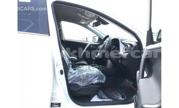 ទិញ នាំចូល Toyota HiAce White ឡានដឹកទំនិញ} ក្នុង Import - Dubai ក្នុង Kampot Province ទិញ នាំចូល Toyota HiAce White ឡានដឹកទំនិញ} ក្នុង Import - Dubai ក្នុង Kampot Province