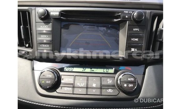 ទិញ នាំចូល Toyota HiAce White ឡានដឹកទំនិញ} ក្នុង Import - Dubai ក្នុង Kampot Province ទិញ នាំចូល Toyota HiAce White ឡានដឹកទំនិញ} ក្នុង Import - Dubai ក្នុង Kampot Province