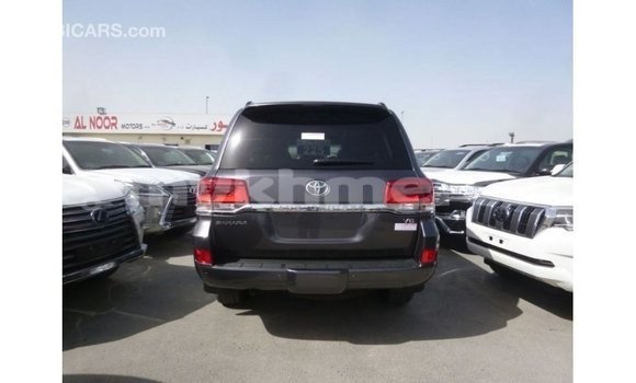 Buy Import Toyota Land Cruiser Other Car in Import - Dubai in Kampot Province Buy Import Toyota Land Cruiser Other Car in Import - Dubai in Kampot Province