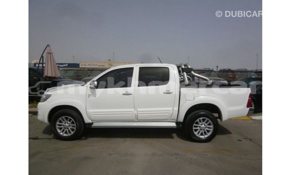 ទិញ នាំចូល Toyota Hilux White ឡាន} ក្នុង Import - Dubai ក្នុង Kampot Province ទិញ នាំចូល Toyota Hilux White ឡាន} ក្នុង Import - Dubai ក្នុង Kampot Province