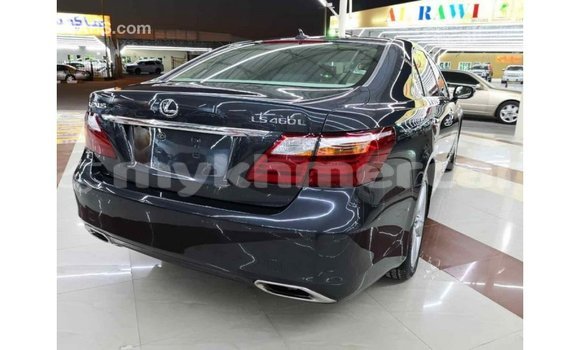 ទិញ នាំចូល Lexus LS Other ឡាន} ក្នុង Import - Dubai ក្នុង Kampot Province ទិញ នាំចូល Lexus LS Other ឡាន} ក្នុង Import - Dubai ក្នុង Kampot Province
