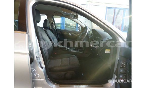 Buy Import Mercedes-Benz 200 Other Car in Import - Dubai in Kampot Province Buy Import Mercedes-Benz 200 Other Car in Import - Dubai in Kampot Province