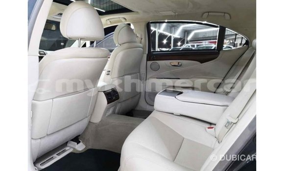ទិញ នាំចូល Lexus LS Other ឡាន} ក្នុង Import - Dubai ក្នុង Kampot Province ទិញ នាំចូល Lexus LS Other ឡាន} ក្នុង Import - Dubai ក្នុង Kampot Province