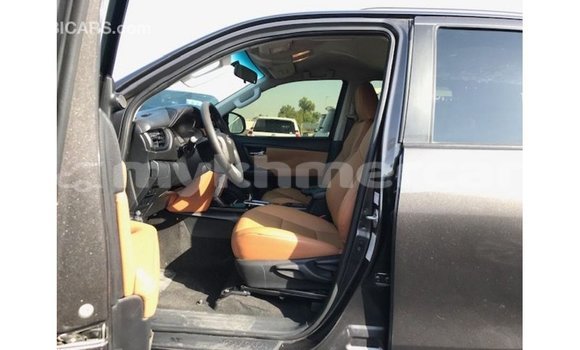 Acheter Import Voiture Toyota Fortuner Autre à Import - Dubai, Kampot Province Acheter Import Voiture Toyota Fortuner Autre à Import - Dubai, Kampot Province