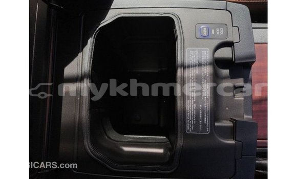 Acheter Import Voiture Toyota Land Cruiser Autre à Import - Dubai, Kampot Province Acheter Import Voiture Toyota Land Cruiser Autre à Import - Dubai, Kampot Province