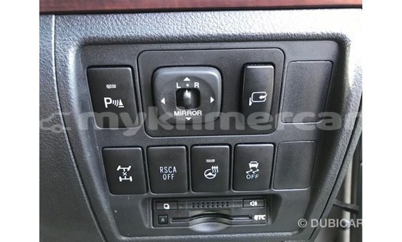 Acheter Import Voiture Toyota Land Cruiser Autre à Import - Dubai, Kampot Province Acheter Import Voiture Toyota Land Cruiser Autre à Import - Dubai, Kampot Province