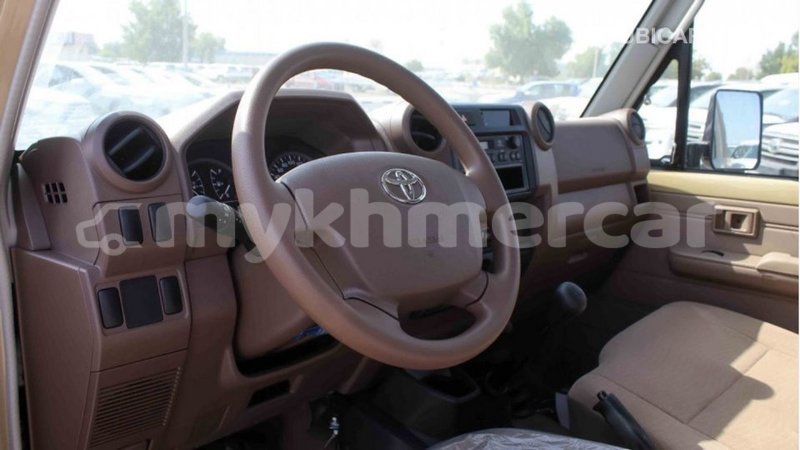 Big with watermark toyota land cruiser kampot province import dubai 3227