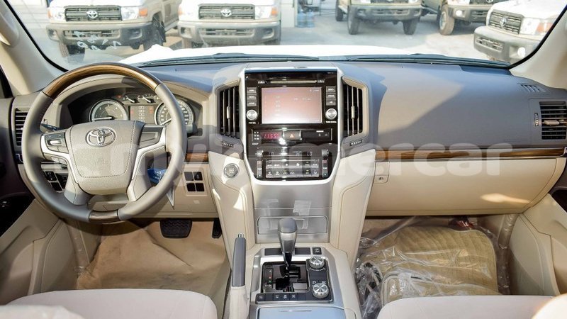 Big with watermark toyota land cruiser kampot province import dubai 3228