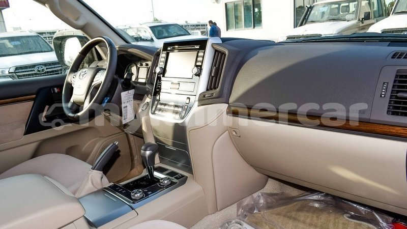 Big with watermark toyota land cruiser kampot province import dubai 3228