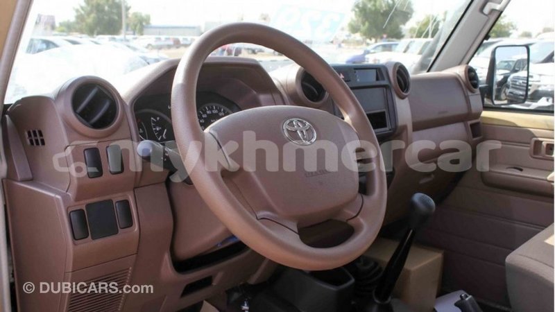 Big with watermark toyota land cruiser kampot province import dubai 3233