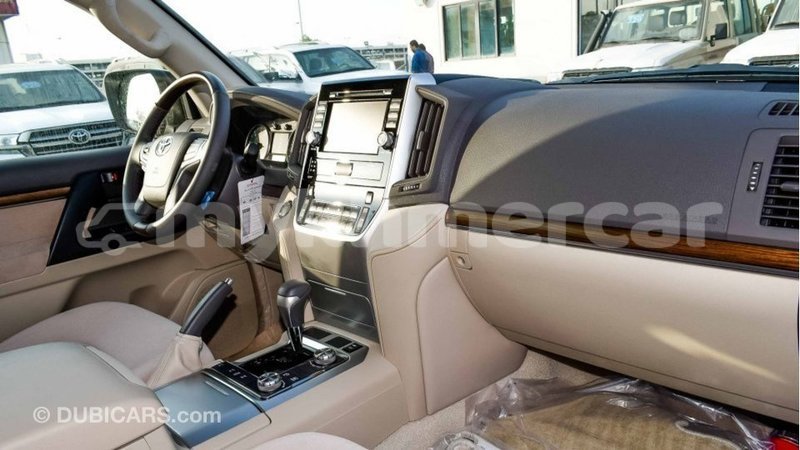 Big with watermark toyota land cruiser kampot province import dubai 3235
