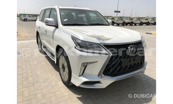 Acheter Import Voiture Lexus LX Blanc à Import - Dubai, Kampot Province Acheter Import Voiture Lexus LX Blanc à Import - Dubai, Kampot Province