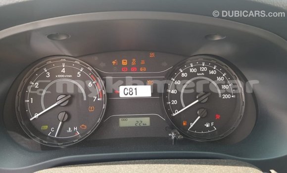 Acheter Import Voiture Toyota Hilux Blanc à Import - Dubai, Kampot Province Acheter Import Voiture Toyota Hilux Blanc à Import - Dubai, Kampot Province