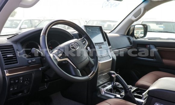 Buy Import Toyota Land Cruiser Other Car in Import - Dubai in Kampot Province Buy Import Toyota Land Cruiser Other Car in Import - Dubai in Kampot Province