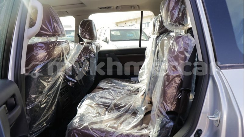 Big with watermark toyota land cruiser kampot province import dubai 3257