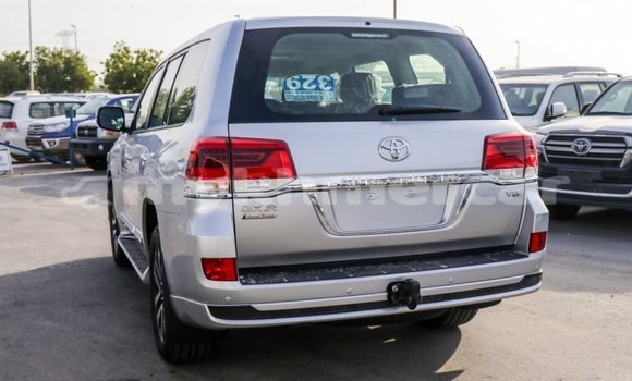 Buy Import Toyota Land Cruiser Other Car in Import - Dubai in Kampot Province Buy Import Toyota Land Cruiser Other Car in Import - Dubai in Kampot Province
