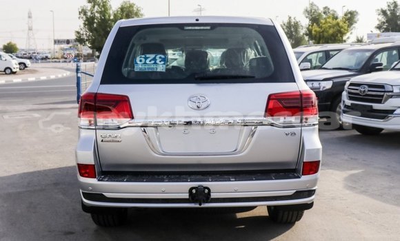 Buy Import Toyota Land Cruiser Other Car in Import - Dubai in Kampot Province Buy Import Toyota Land Cruiser Other Car in Import - Dubai in Kampot Province