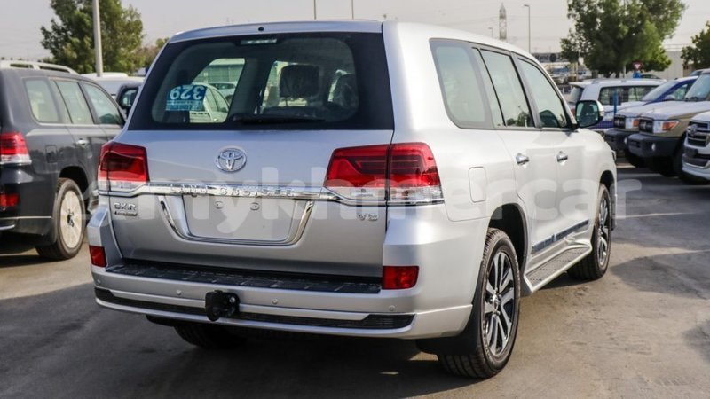 Big with watermark toyota land cruiser kampot province import dubai 3257